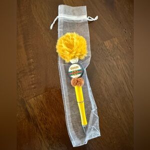 NEW Pom Designer Pen